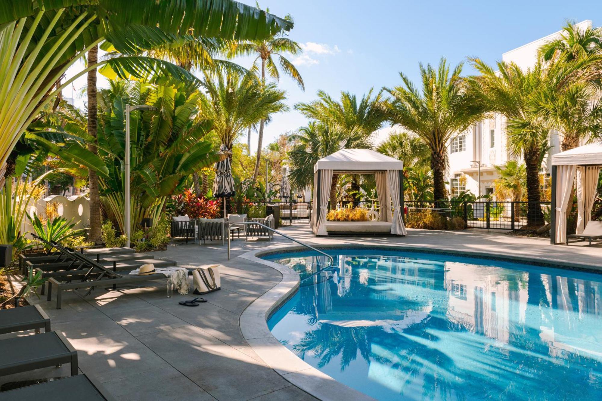 The Deco Hotel South Beach, Sonder By Marriott Bonvoy Miami Beach Exterior photo