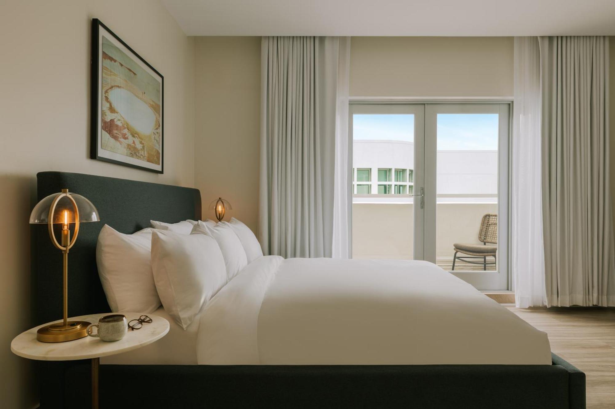 The Deco Hotel South Beach, Sonder By Marriott Bonvoy Miami Beach Exterior photo