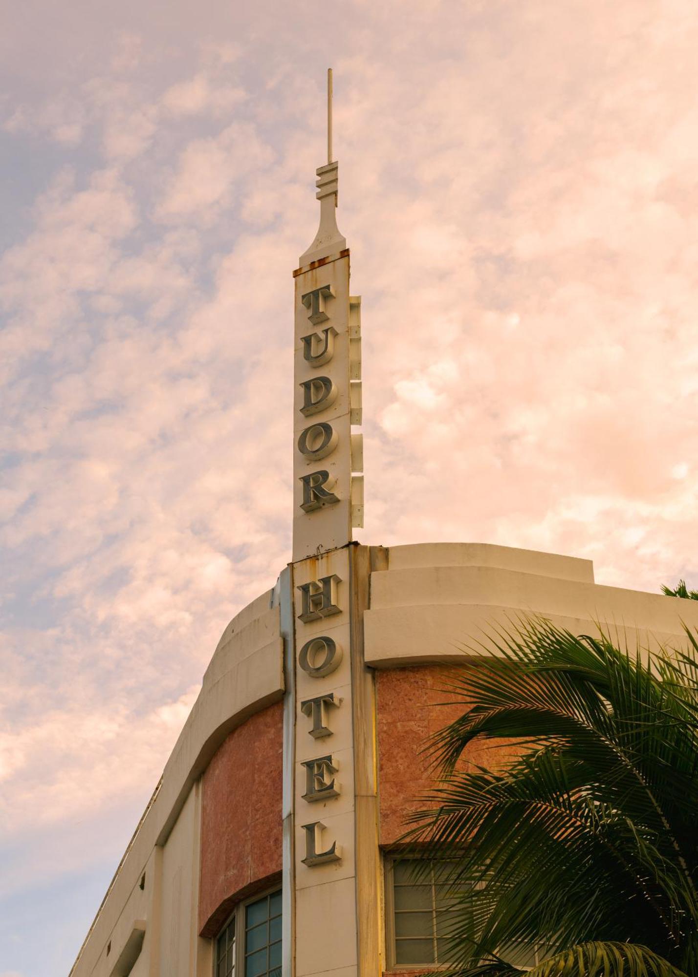 Sonder The Deco Hotel Miami Beach Exterior photo