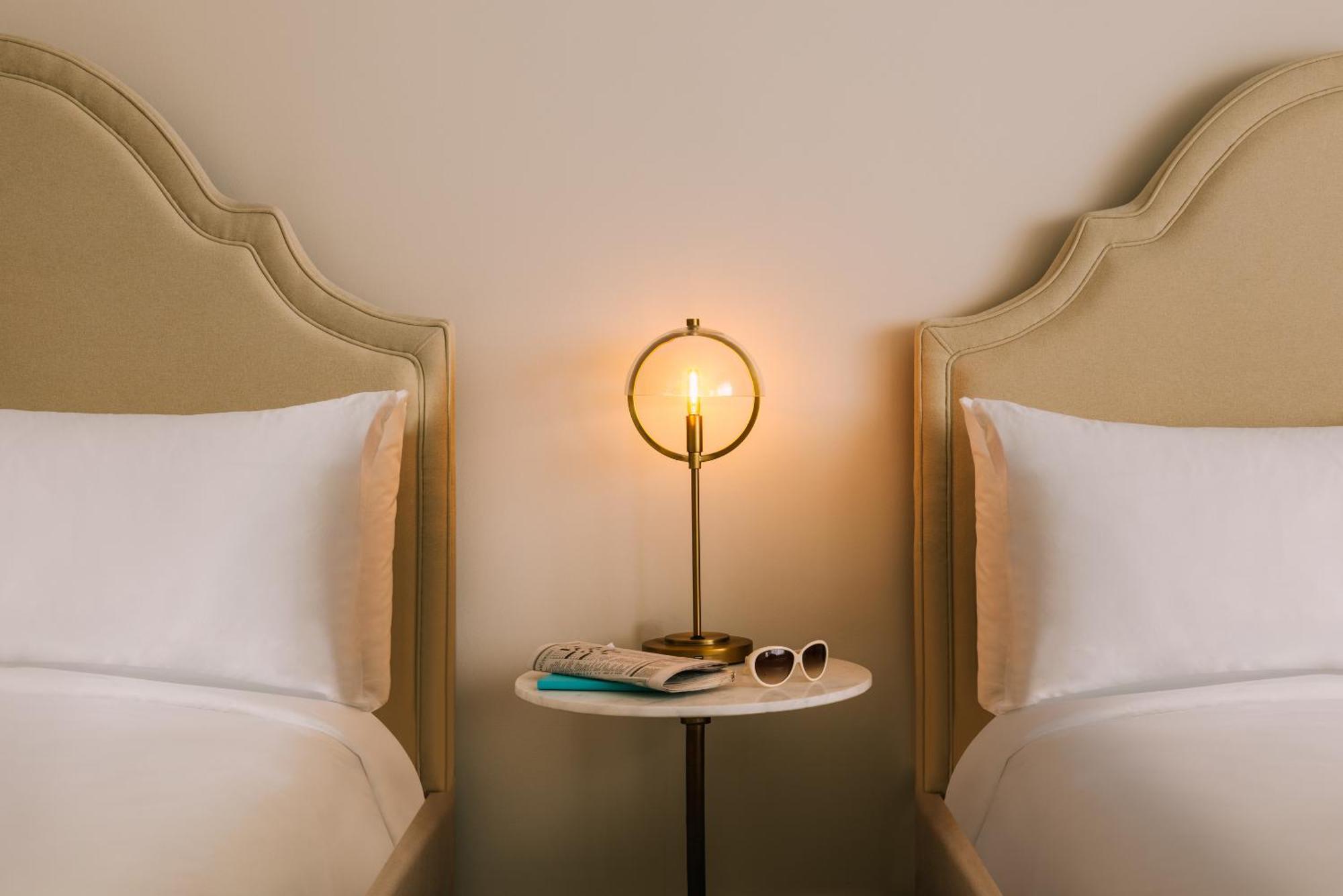 The Deco Hotel South Beach, Sonder By Marriott Bonvoy Miami Beach Exterior photo
